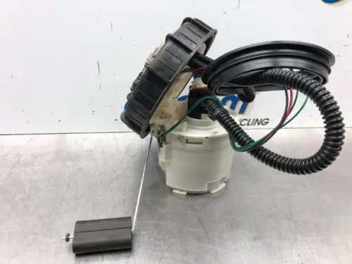 Benzinepomp-7613543