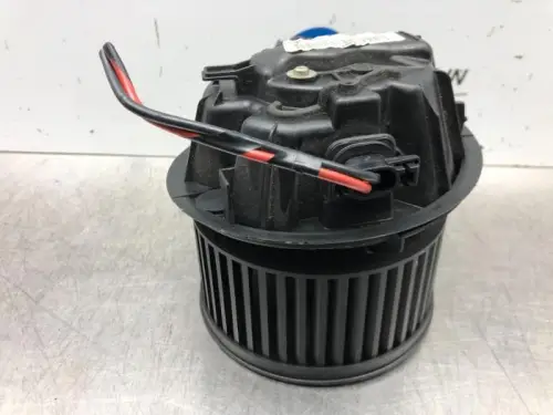 Kachel Ventilatiemotor-7618791