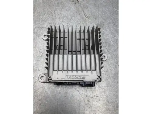 Radio versterker-7862997