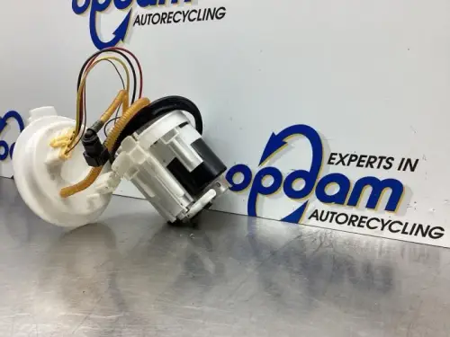 Benzinepomp-7745048