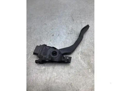 Gaspedaalpositie Sensor-4639535