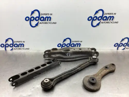 Draagarm rechts-achter-7741024