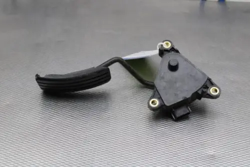 Gaspedaalpositie Sensor-7619378