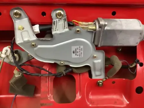 Ruitenwissermotor achter-8031624