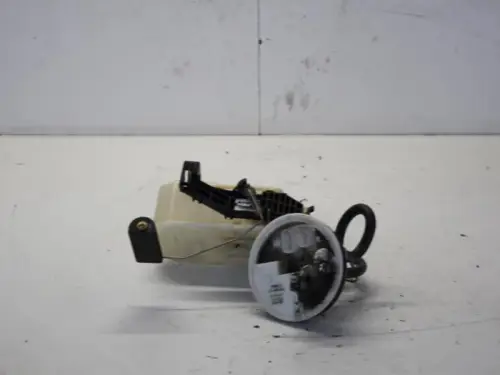 Benzinepomp-7569074
