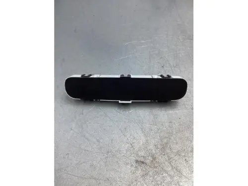 Display Interieur-7441005