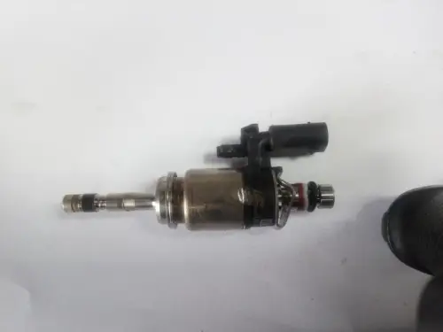 Injector (benzine injectie)-6924228