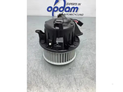 Kachel Ventilatiemotor-7868537