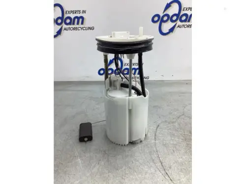 Benzinepomp-7976377