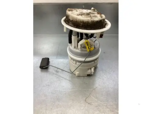 Benzinepomp-6800324