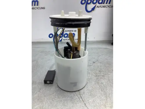 Benzinepomp-7941457