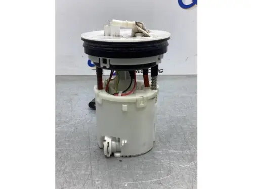 Benzinepomp-7860481