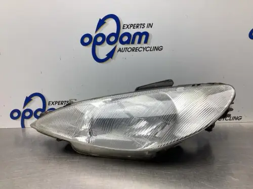 Koplamp links-8024033