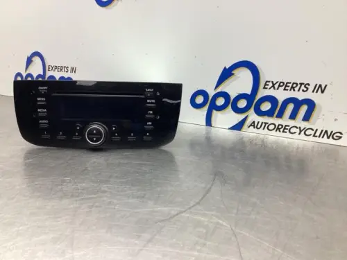 Radio-7878461