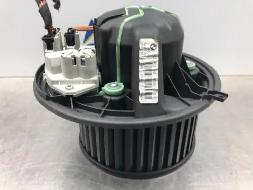 Kachel Ventilatiemotor-7576928