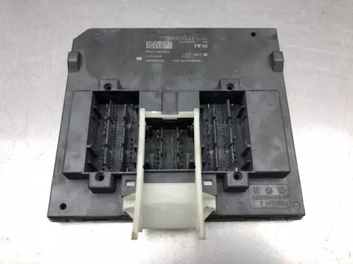 Computer Body Control-8263978 (21761752)