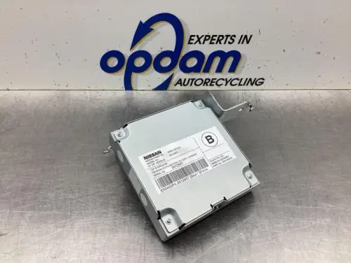 Camera module-7520018