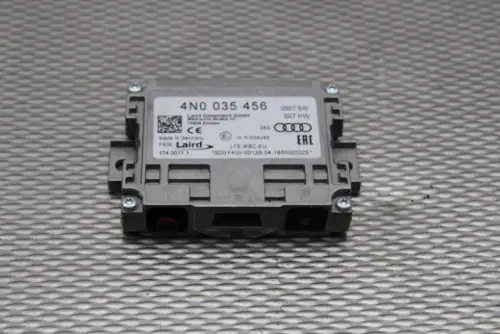 Antenne Versterker-6837714