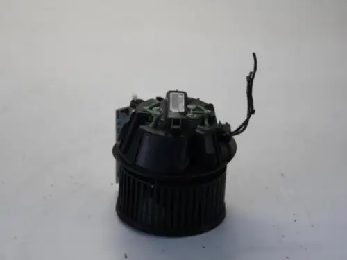 Kachel Ventilatiemotor-7881358