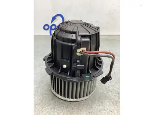 Kachel Ventilatiemotor-8121689