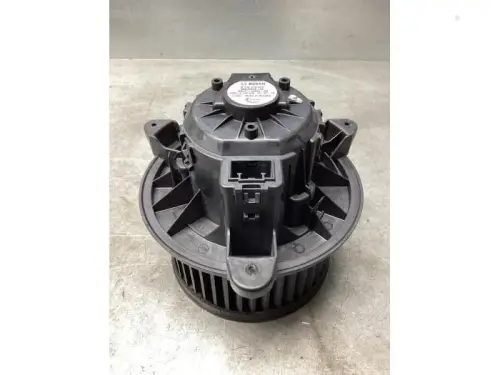 Kachel Ventilatiemotor-8061863