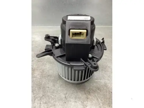 Kachel Ventilatiemotor-8042677