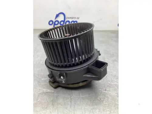 Kachel Ventilatiemotor-7716508