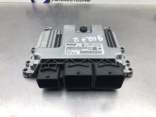Computer Motormanagement-8146887 (21747644)