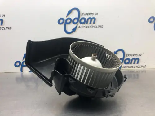 Kachel Ventilatiemotor-8120733