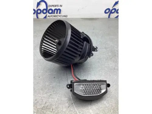 Kachel Ventilatiemotor-8047798