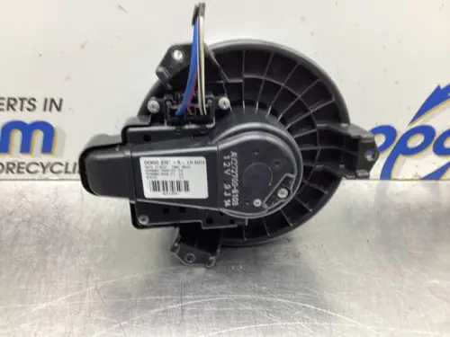 Kachel Ventilatiemotor-8077182