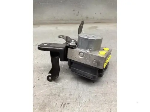 ABS Pomp-8075482