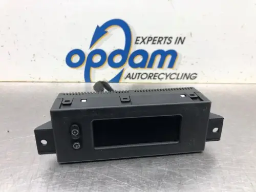 Display Interieur-8116092