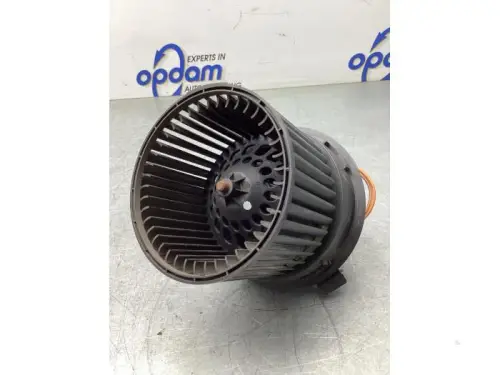 Kachel Ventilatiemotor-8023802