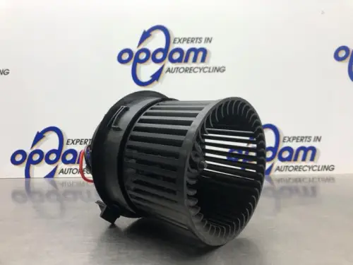 Kachel Ventilatiemotor-8210629