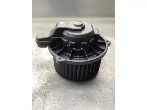 Kachel Ventilatiemotor-8135451
