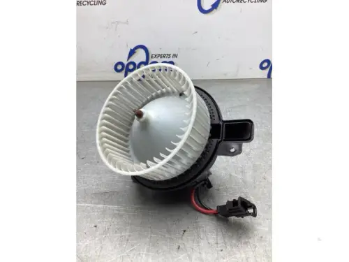 Kachel Ventilatiemotor-8223764