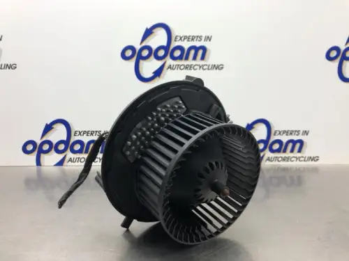 Kachel Ventilatiemotor-8203016