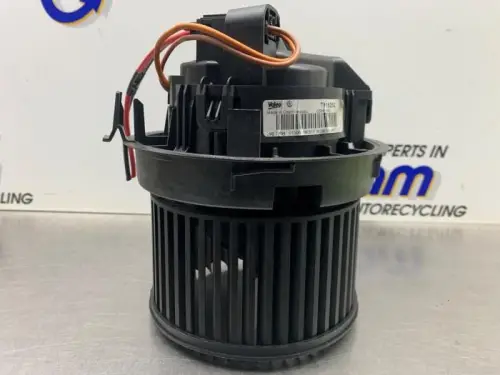 Kachel Ventilatiemotor-8110797