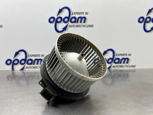 Kachel Ventilatiemotor-8210217