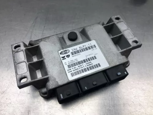 Computer Motormanagement-8185371 (20651069)