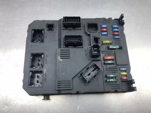 Computer Motormanagement-8185371 (20651069)