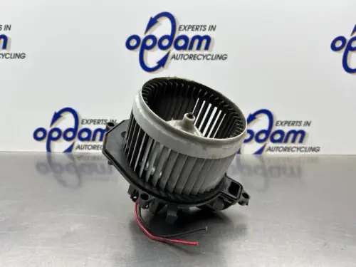 Kachel Ventilatiemotor-8324296