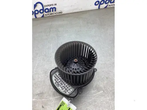Kachel Ventilatiemotor-8126482