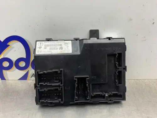 Computer Body Control-8321354