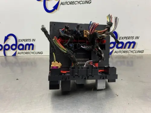 Computer Body Control-8335444