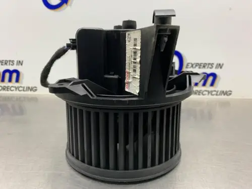 Kachel Ventilatiemotor-8327969
