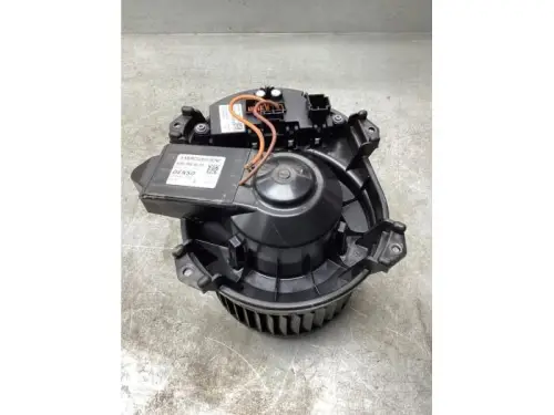 Kachel Ventilatiemotor-8055168