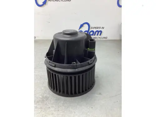 Kachel Ventilatiemotor-8184038