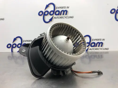 Kachel Ventilatiemotor-8209441